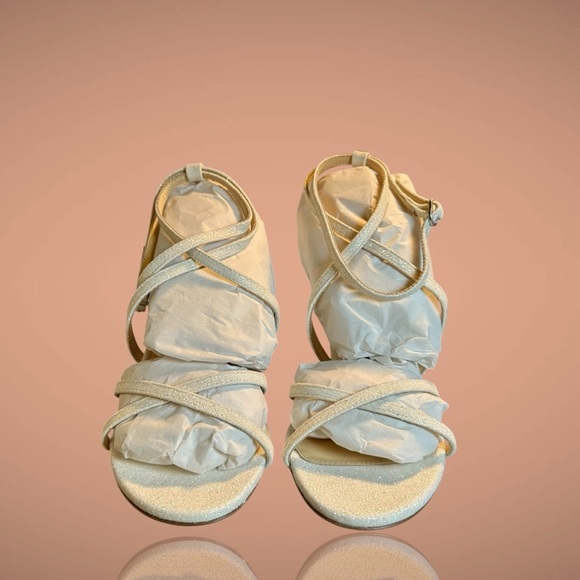 NWT Marion Parke ‘Lottie’ Strappy Flared Heel Sandals in “Glitter Chalk” Size 10 - Picture 7 of 12